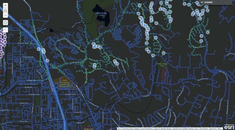 A map of Santa Rosa, California displaying dots indicating places in need of streetlight repair.