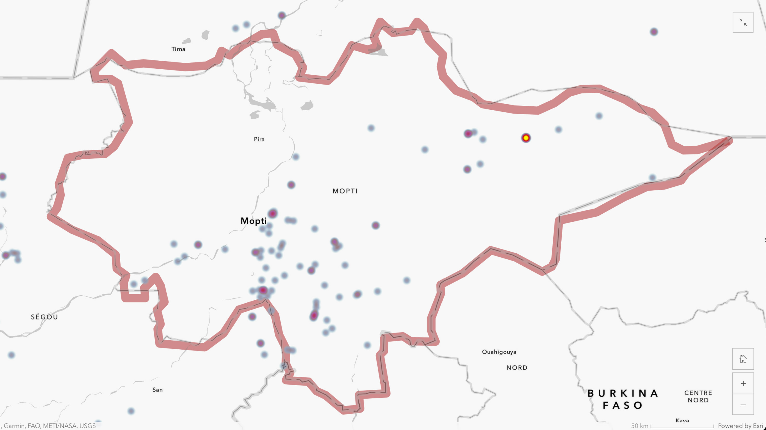 Heat map of Mali's Mopti region showing scattered blue and purple dots concentrated around water sources, indicating conflict incidents across administrative boundaries near Segou and Burkina Faso border areas.