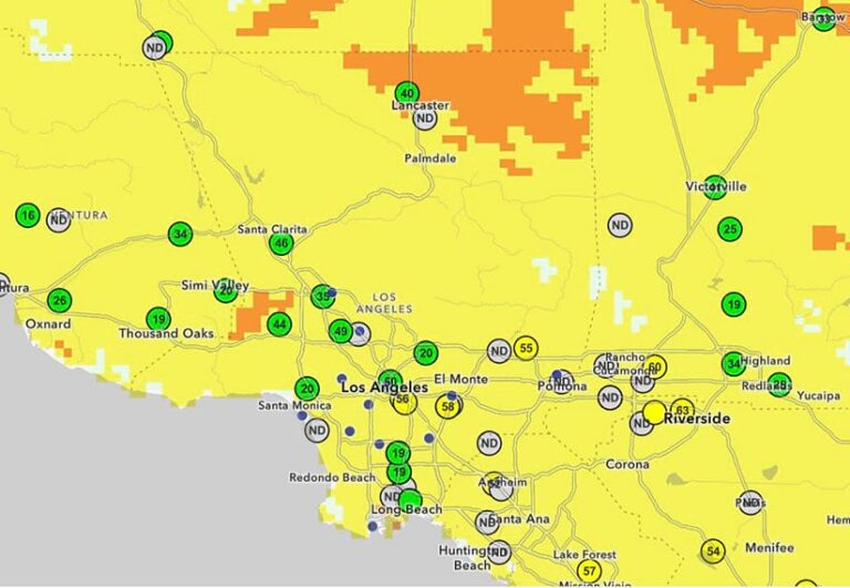 A yellow-tinged map of Los Angeles and the surrounding area with numbered green, yellow, and gray dots indicating venues for the 2028 Olympic and Paralympic Games.