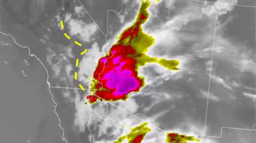 Radar imagery animation of a gust of wind called an outflow