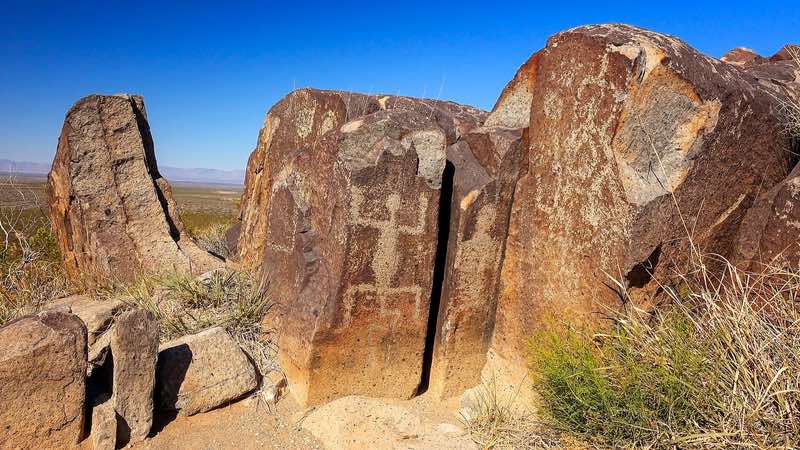 Three Rivers Petroglyph