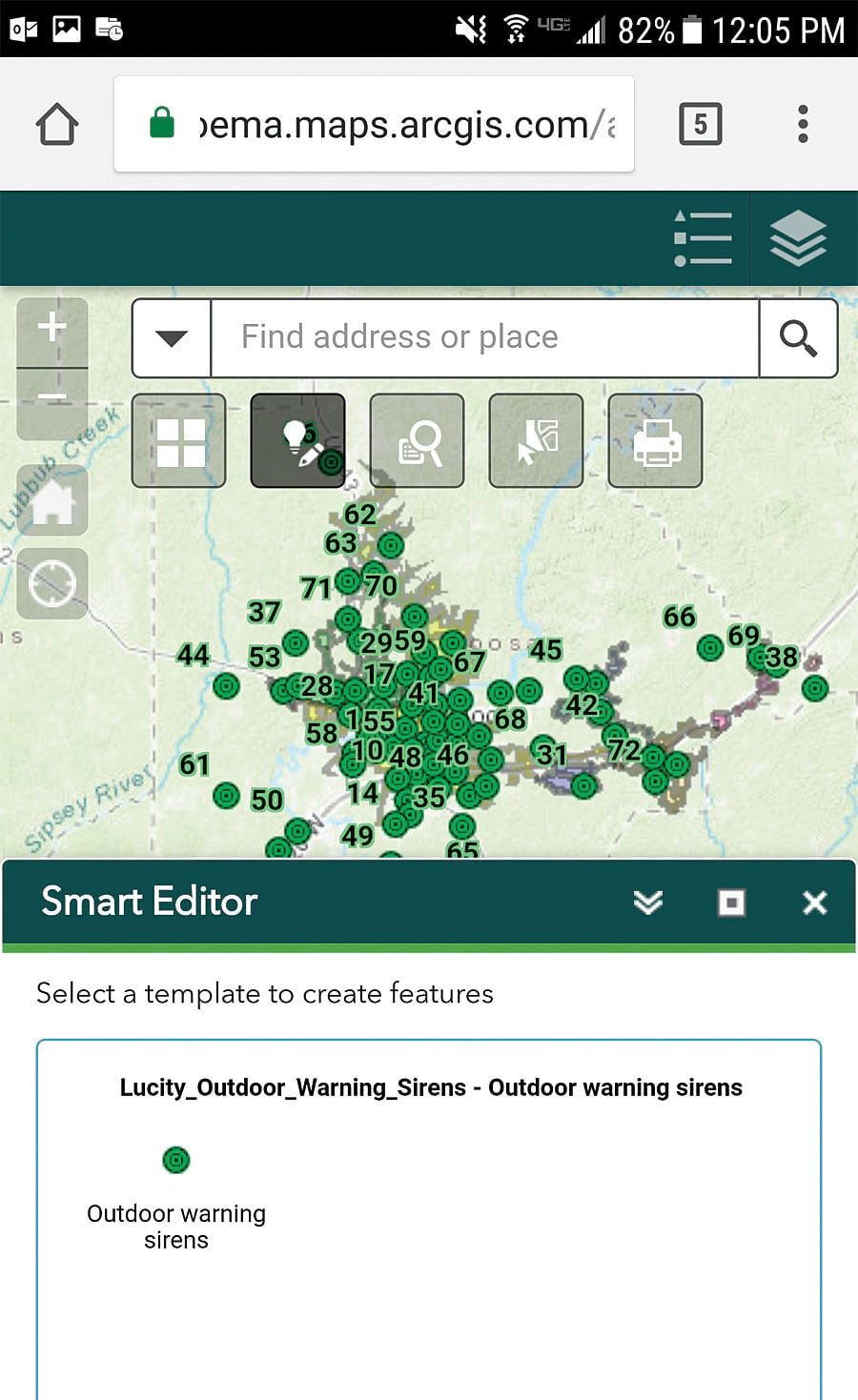 Using Survey123 for ArcGIS, EMA specialists can check a siren’s location on the agency’s existing map at the same time that they conduct a siren inspection.