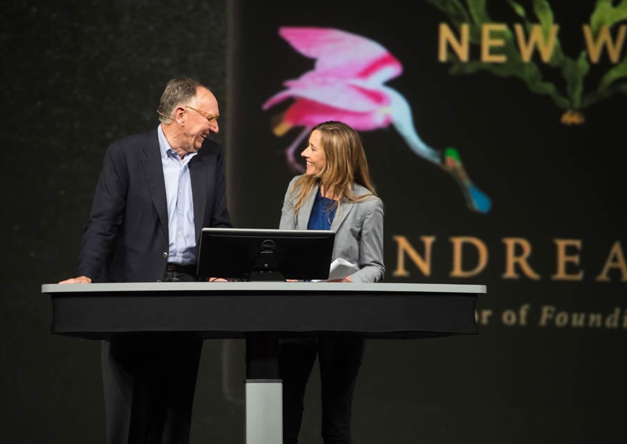 Esri president Jack Dangermond chats with author and historian Andrea Wulf about Humboldt during the Esri User Conference in San Diego, California, in June.