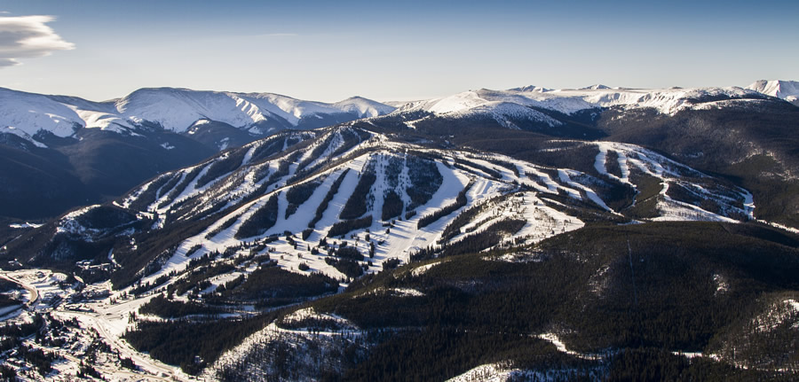 ArcGIS Tracking Analyst helps Winter Park Resort staff keep track of which trails were groomed and which ones still need grooming. Photo by Christopher D. Thompson.