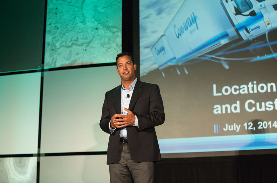 Jeff Rivera, vice president of national account sales, Con-way Freight, presented a road map for creating a lean organization with ArcGIS. Jeff Rivera, vice president of national account sales, Con-way Freight, presented a road map for creating a lean organization with ArcGIS.