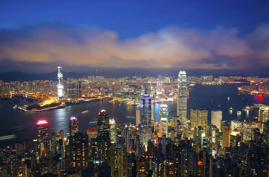 What goes on beyond the sparkling lights of a city begins to crystalize using the Urban Observatory. What goes on beyond the sparkling lights of a city begins to crystalize using the Urban Observatory.