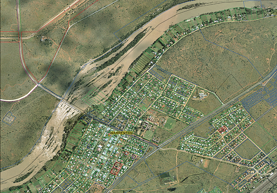 Implementing ArcGIS has allowed the Corporate GIS unit to produce detailed landownership maps for the various municipalities it supports.