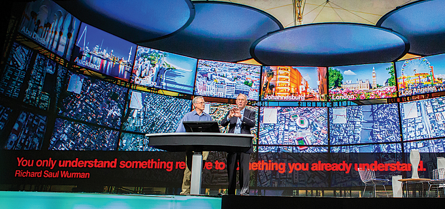 Jack Dangermond (right) and Hugh Keegan introduce the Urban Observatory at the 2013 Esri International User Conference.