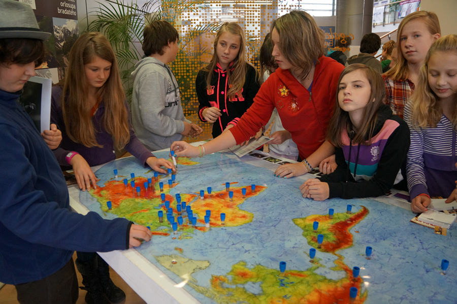 The students from the F. X. Saldy Grammar School and Na Výbežku Elementary School explore the Map of Scents, which included the scents of animals and flowers.