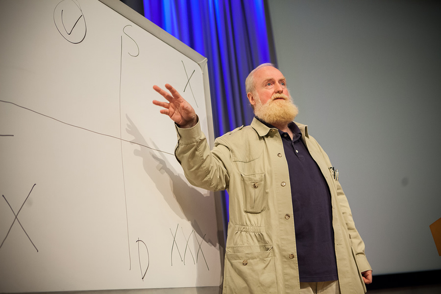 Bran Ferren spoke about the importance of using geodesign to collaborate and plan ahead. Bran Ferren spoke about the importance of using geodesign to collaborate and plan ahead.