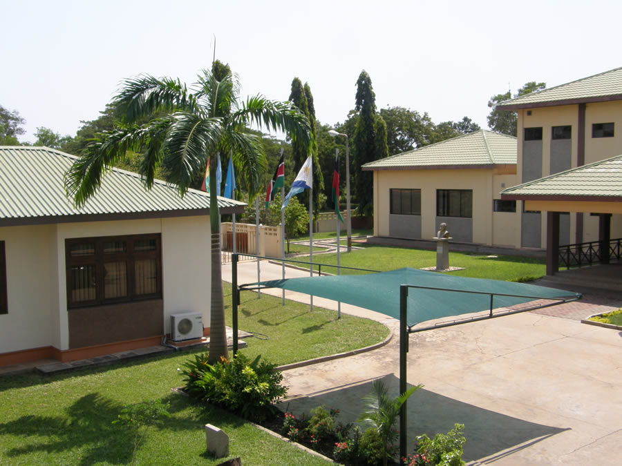 Students are learning spatial analysis and spatial thinking at the SOS-Hermann Gmeiner International College in Tema, Republic of Ghana.