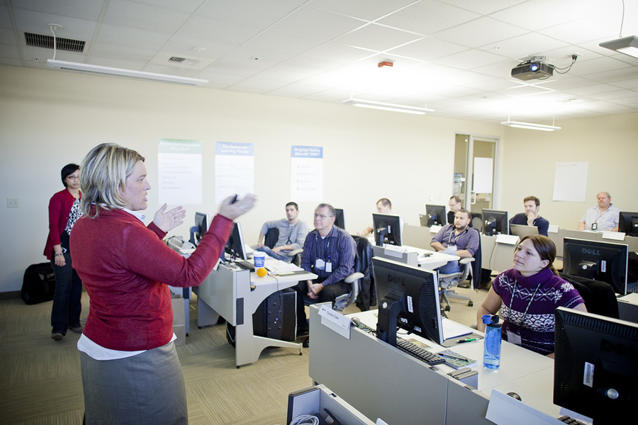 You can immerse yourself in the latest Esri technology at the technical workshops.