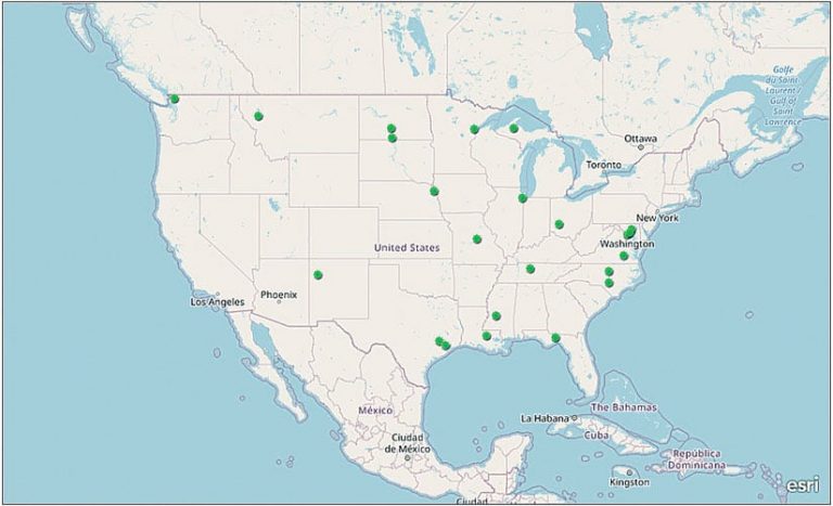 A map of the United States showing the locations where the American Association of Geographers (AAG) has distributed funds to its Bridging the Digital Divide program