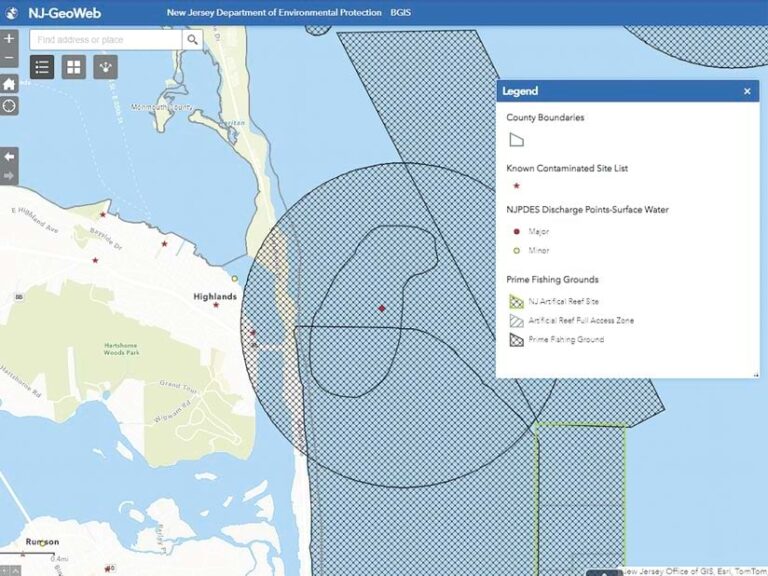 A map entitled NJ-GeoWeb shows a coastal area with features such as contaminated sites and fishing grounds.