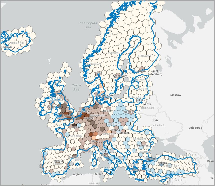Create a color-coded map using hexagons to explore the relationship between total population and purchasing power in Europe.
