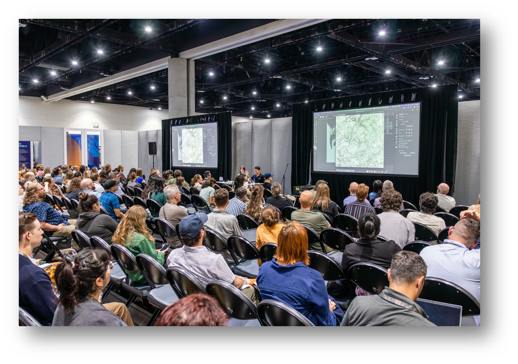 Packed room at the “Building Engaging Graphics” session