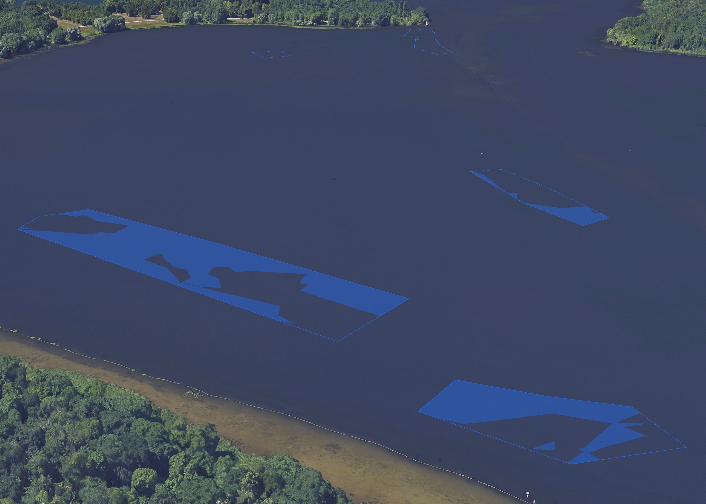 Results after second processing iteration. Patches where noise existed initially are now flattened (Precise Water Body overlaid In light blue).