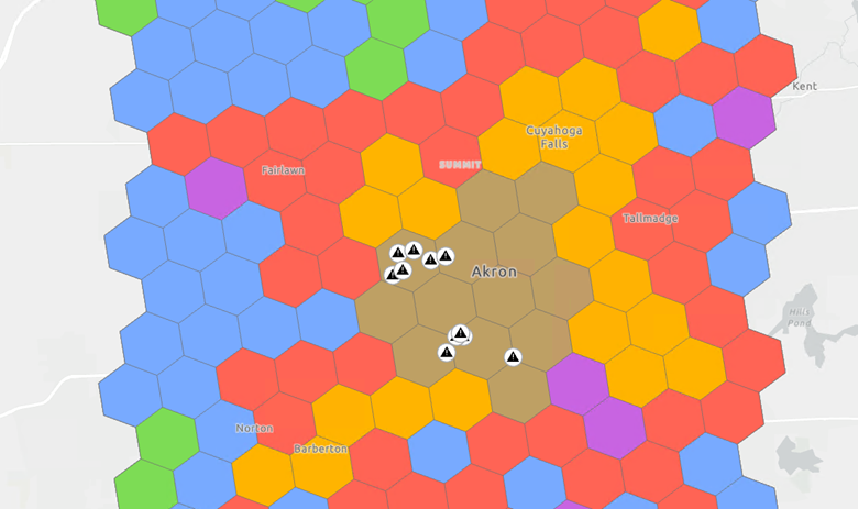 Clustered Hexagons in Summit County, Ohio, showing all lead contamination points in a single cluster (brown).