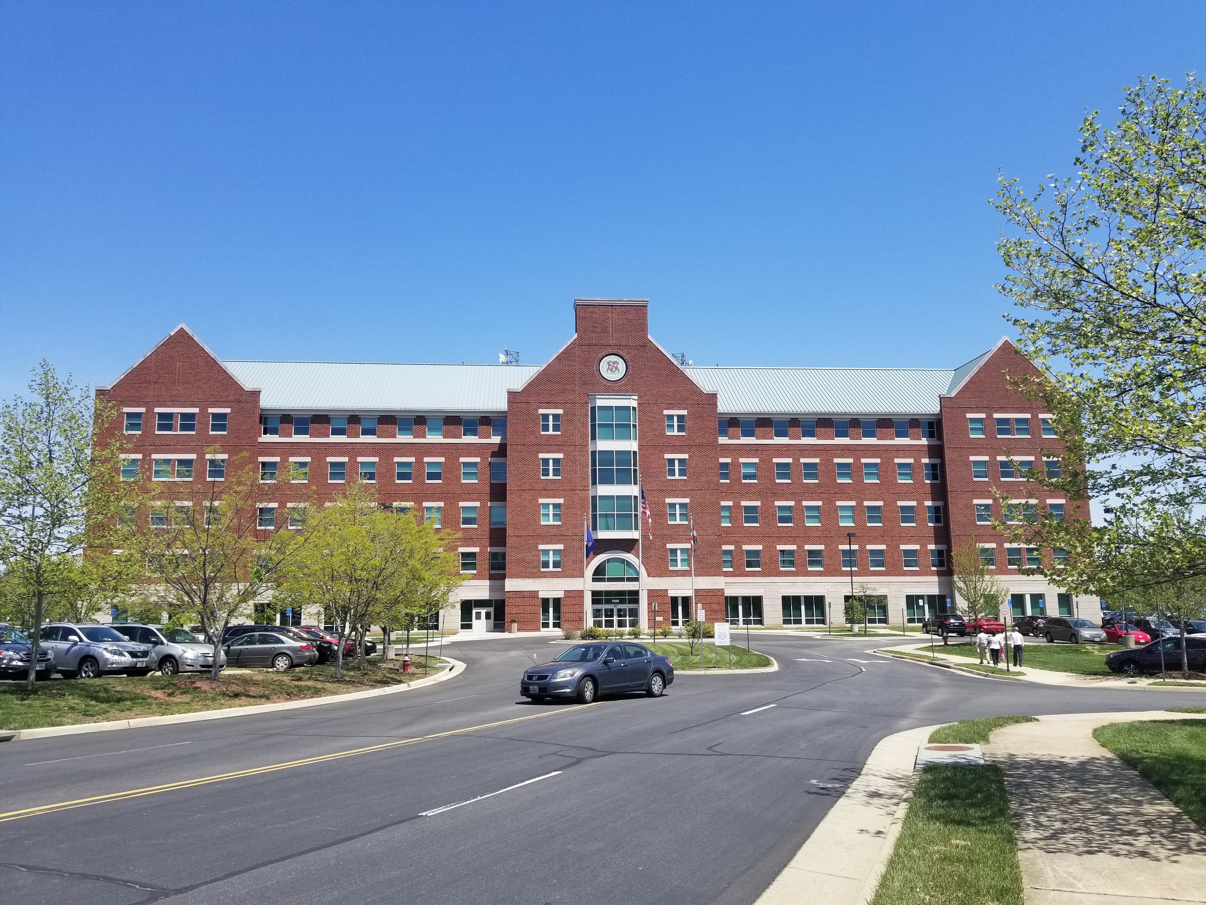 Loudoun County Public School Building