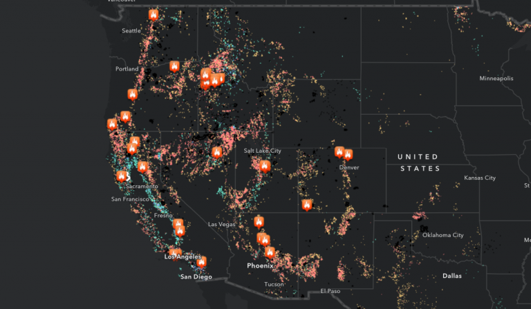 active fire locations on change in wildfire risk