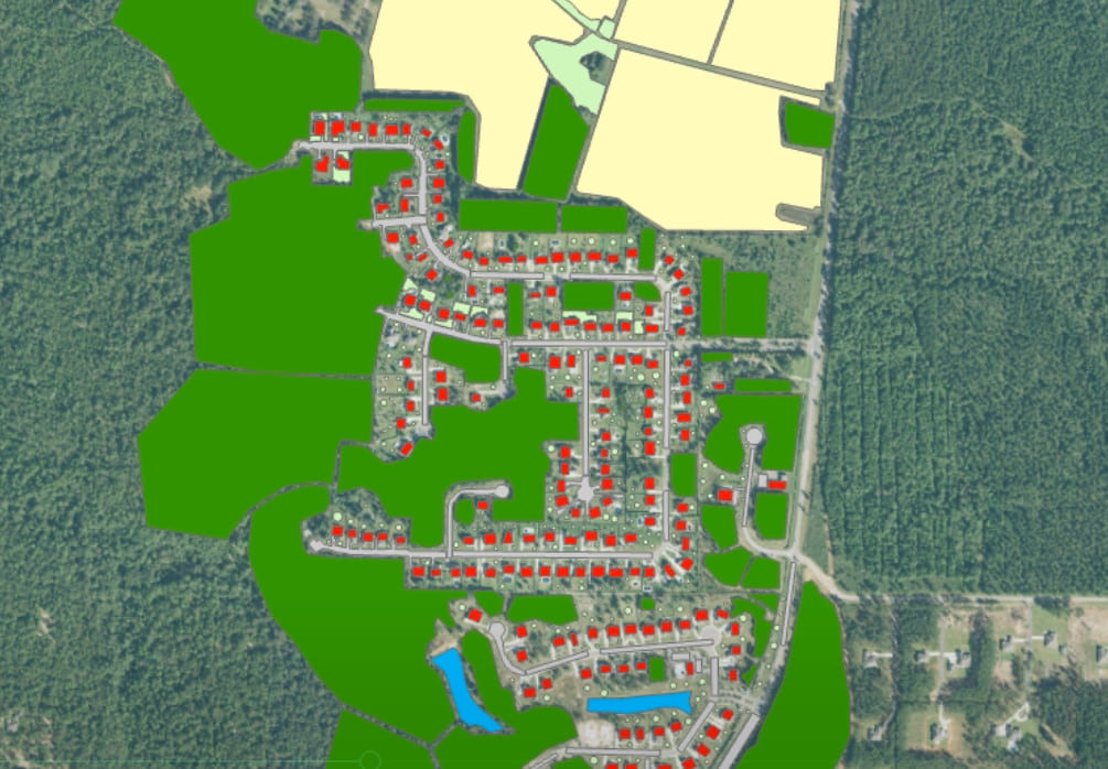 Land cover classification using sparsely labeled data