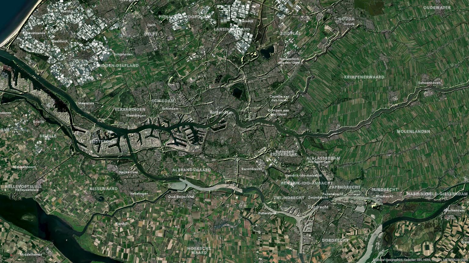 Rotterdam with some elevation apparent along the canal burms! Rotterdam with some elevation apparent along the canal burms!