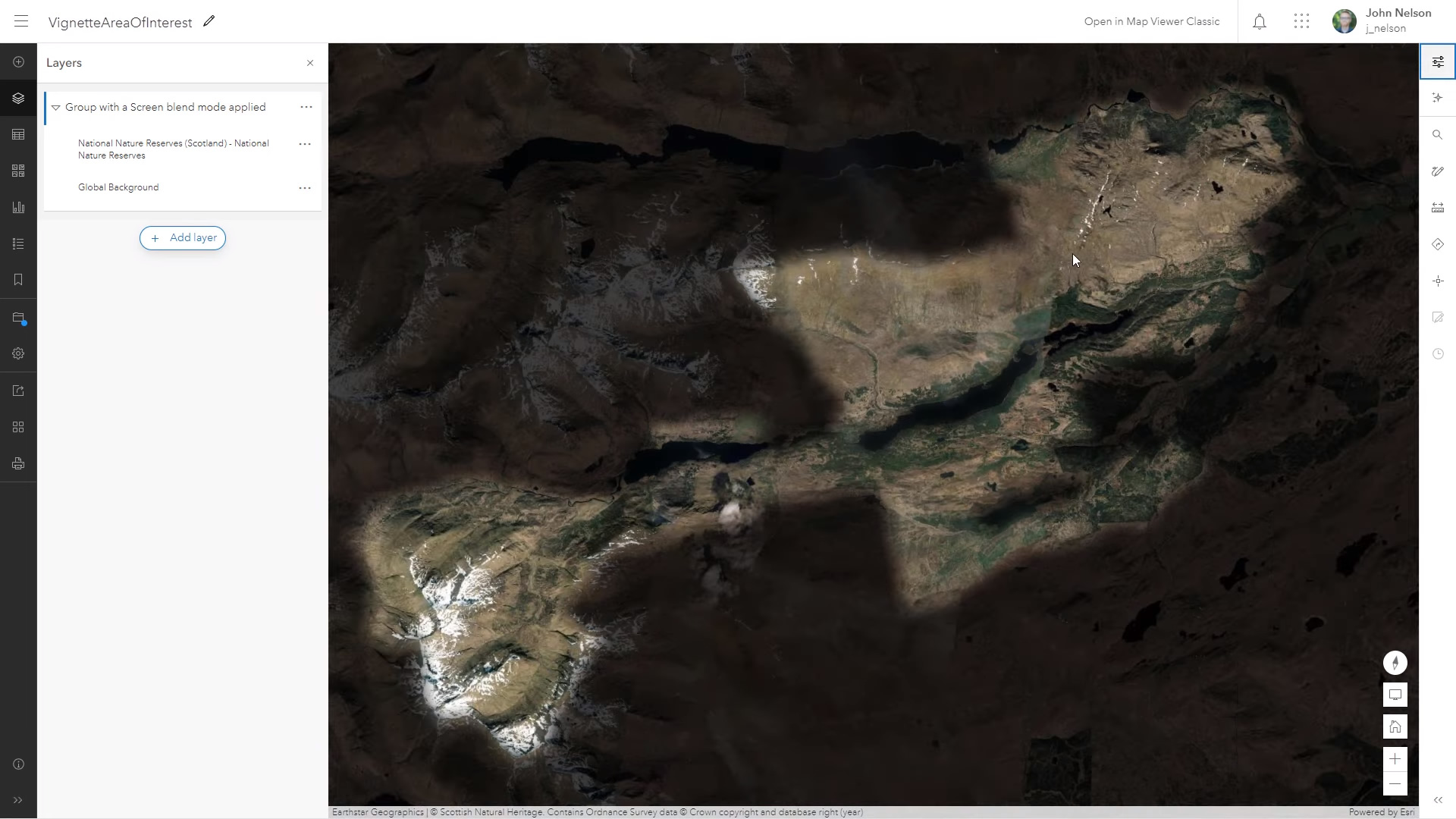 A dark vignette effect in ArcGIS Online A dark vignette effect in ArcGIS Online