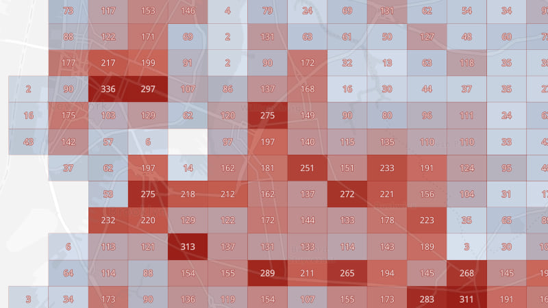 Motor vehicle crashes in New York City aggregated to geohash bins. Each bin's label describes the total number of crashes that occurred in that area.