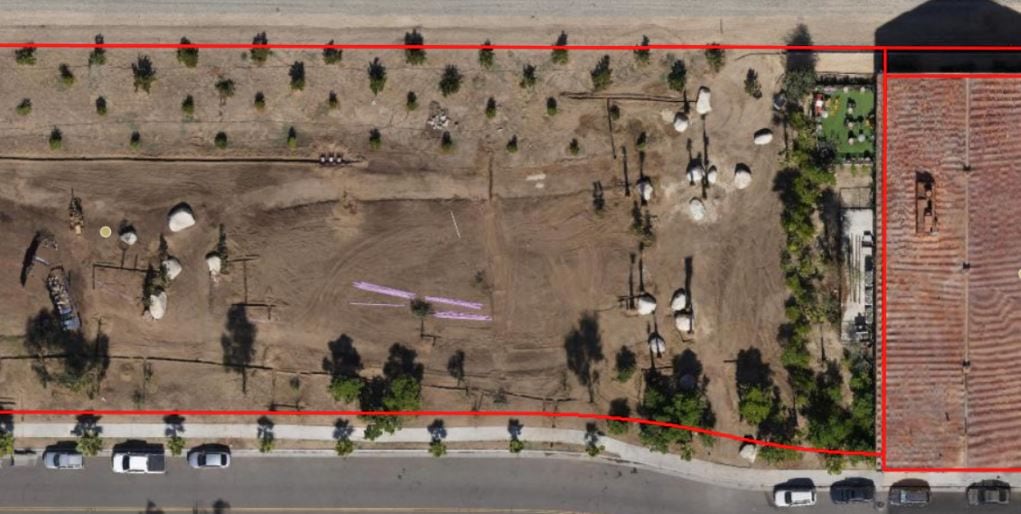 Zoomed in construction site progress. Zoomed in construction site progress.
