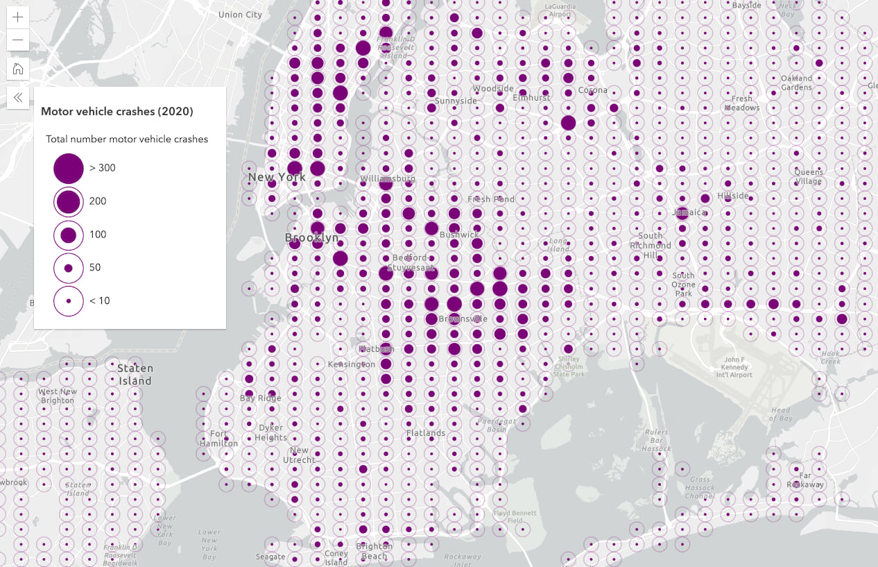 The density of motor vehicle crashes in New York City (2020). Wurman dots help us easily see where more crashes occur.