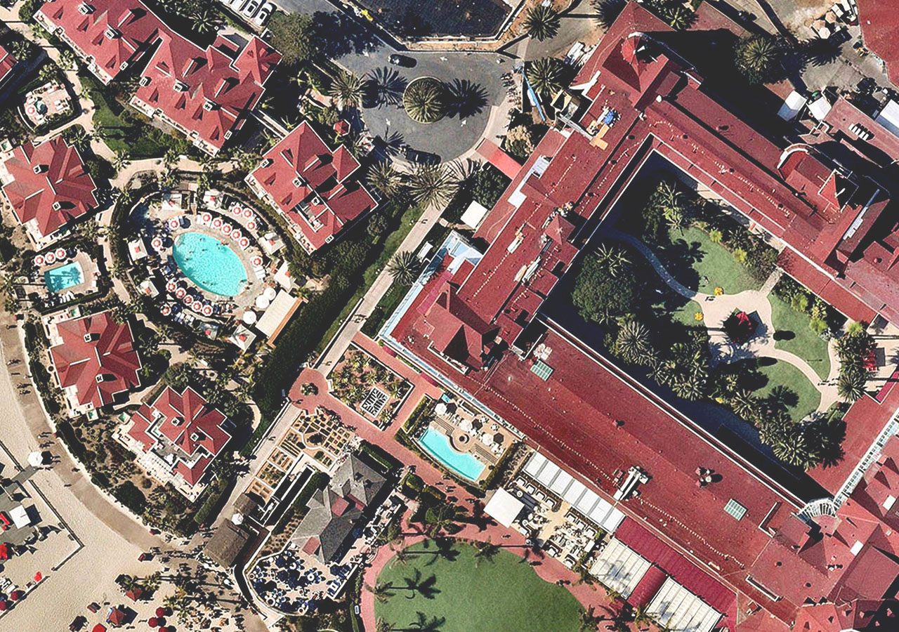 Examples of five Nearmap content types—vertical, panorama, oblique, 3D, and AI—spliced together and labeled