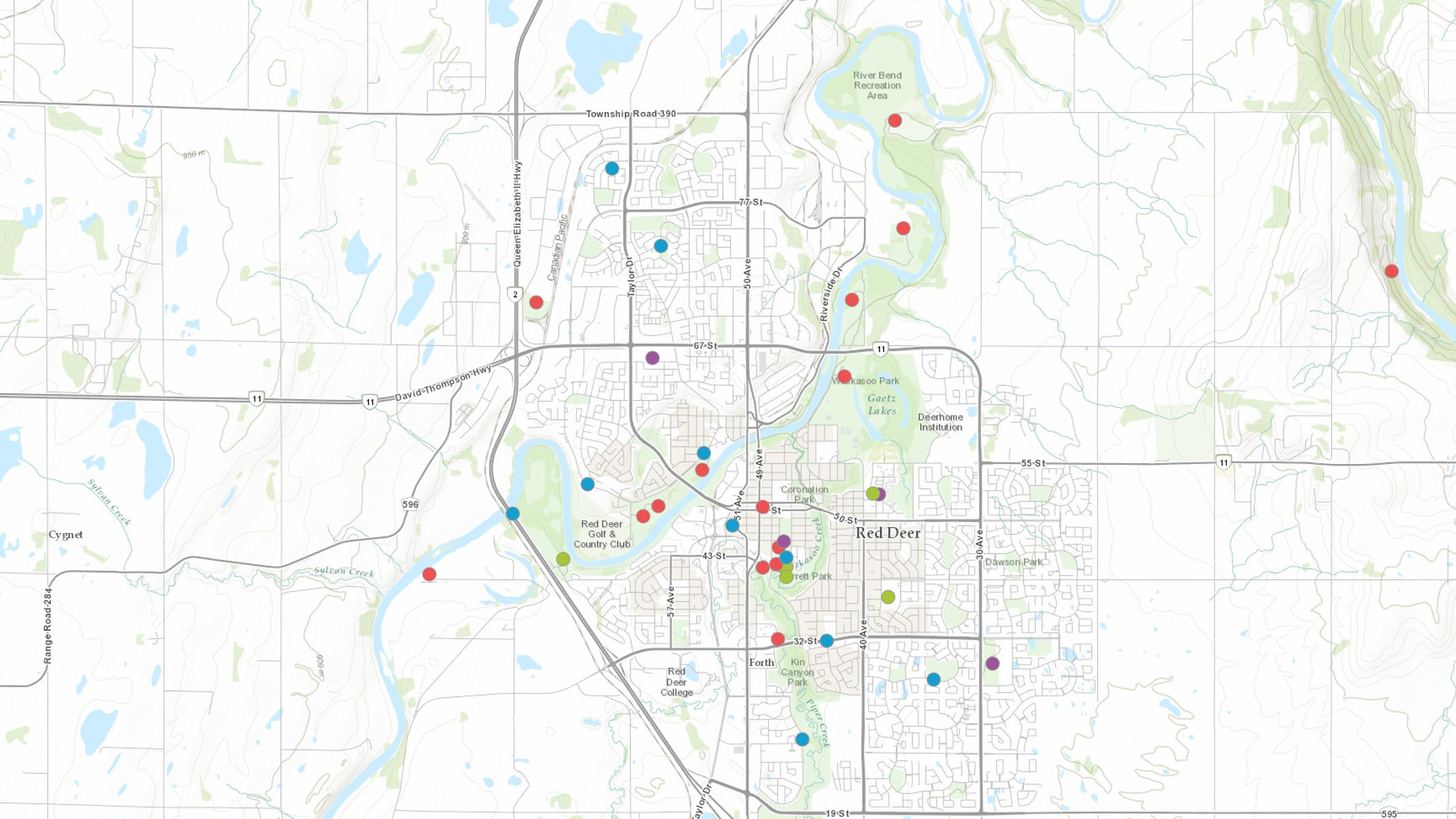 Mappa stradale beige con punti di dati rossi sparsi e diverse aree evidenziate in verde