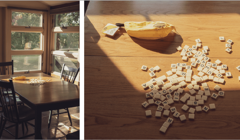 Collage de deux photos avec une table de cuisine vide face à une fenêtre ensoleillée à gauche et un jeu de Scrabble sur la table de cuisine à droite 
