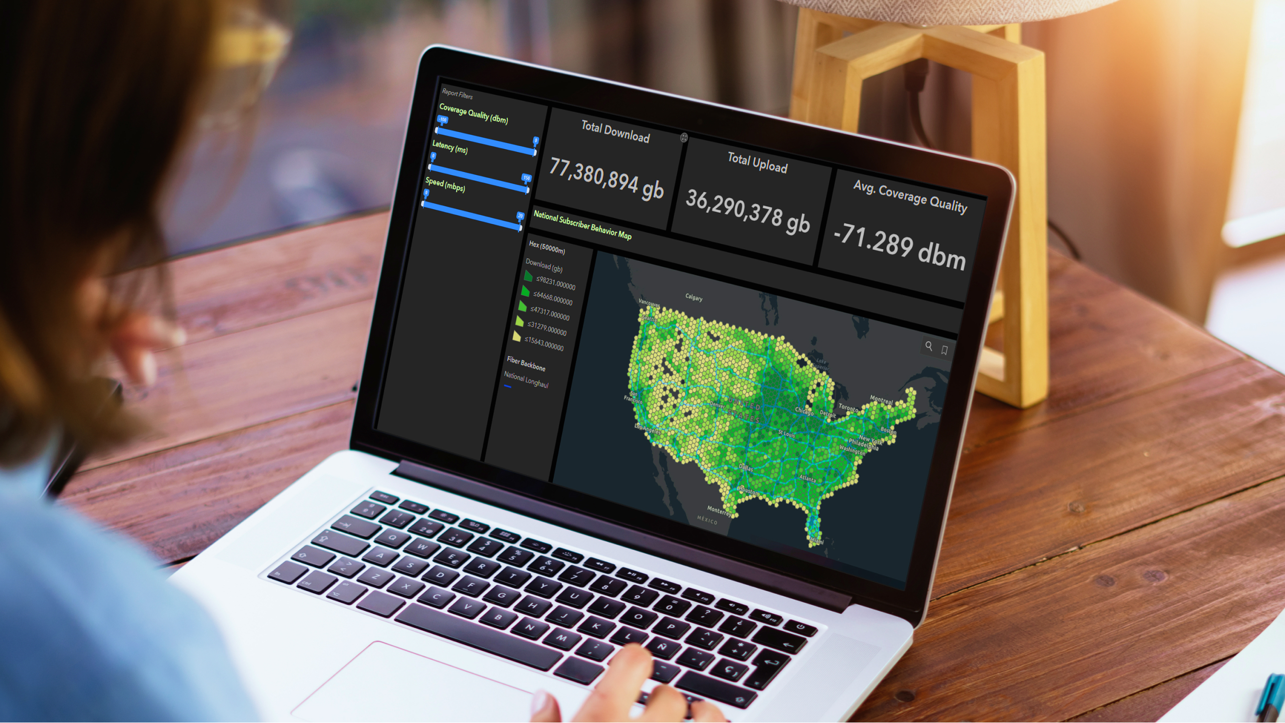 Painel baseado em mapa com métricas dos EUA