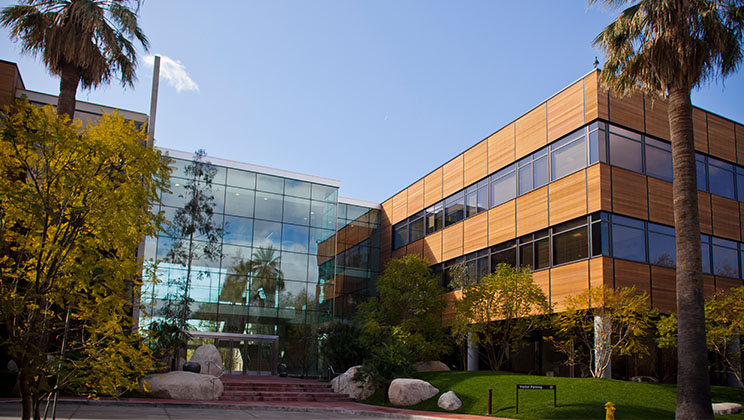 The main entrance to Esri headquarters in daylight