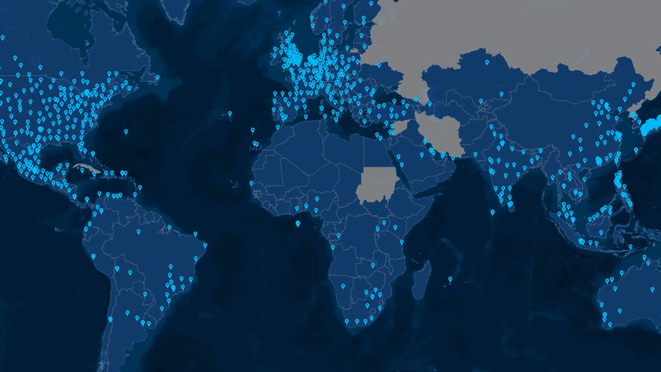 A world map shows the extensive reach of Cisco's service supply chain and how it improved service delivery by digitizing data