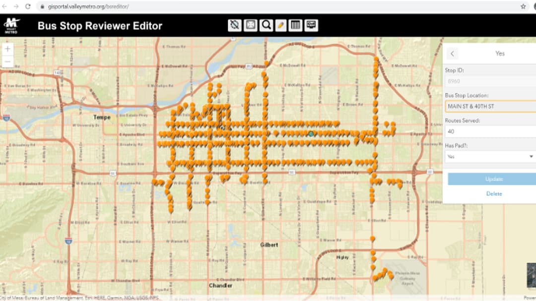 Bus Stop Reviewer Editor showing map of bus route 40 and its stops.
