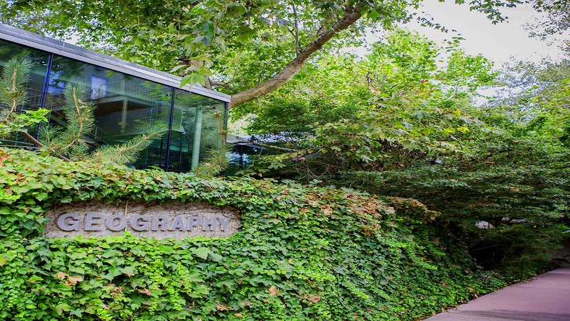 Leaders Discuss Equity at Esri's Public Sector CIO Summit