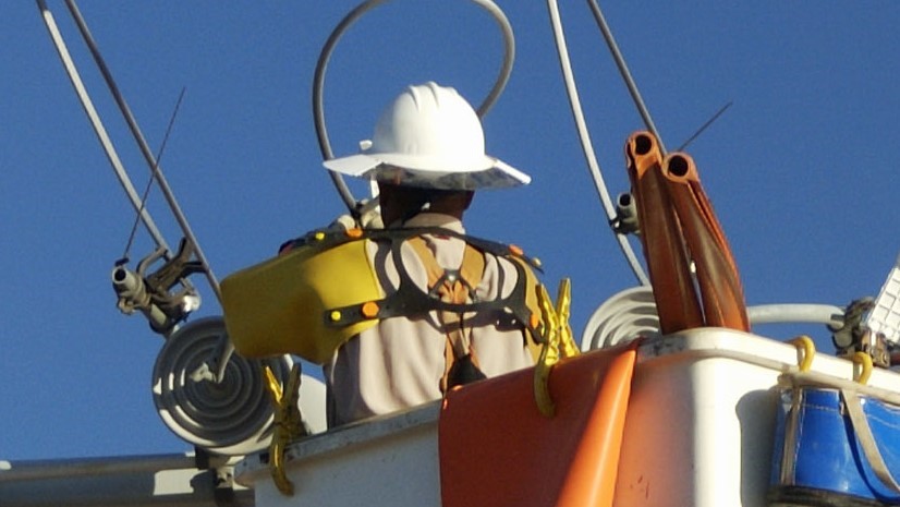 Wired for Success: TREDAŞ Transforms Field Operations with ArcGIS