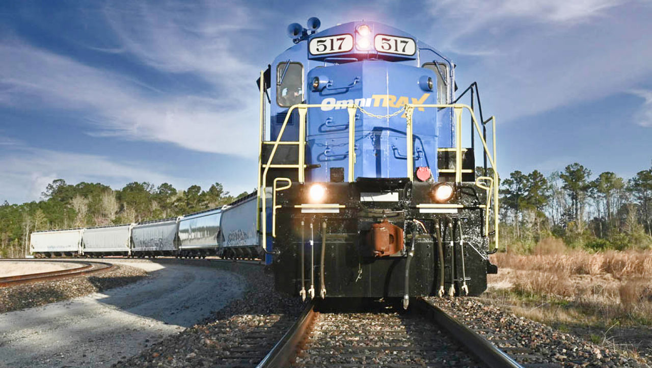 Omnitrax locomotive rail car