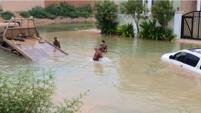 High winds and heavy rain created confusion and havoc.