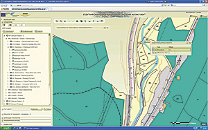 An ArcGIS web application provides information about the railway infrastructure together with cadastral data.