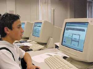 Daniel Lopez in Mott Community College computer lab