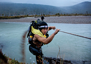 Throughout the race's 600-kilometer (373-mile) route, competitors had to cross large rivers.